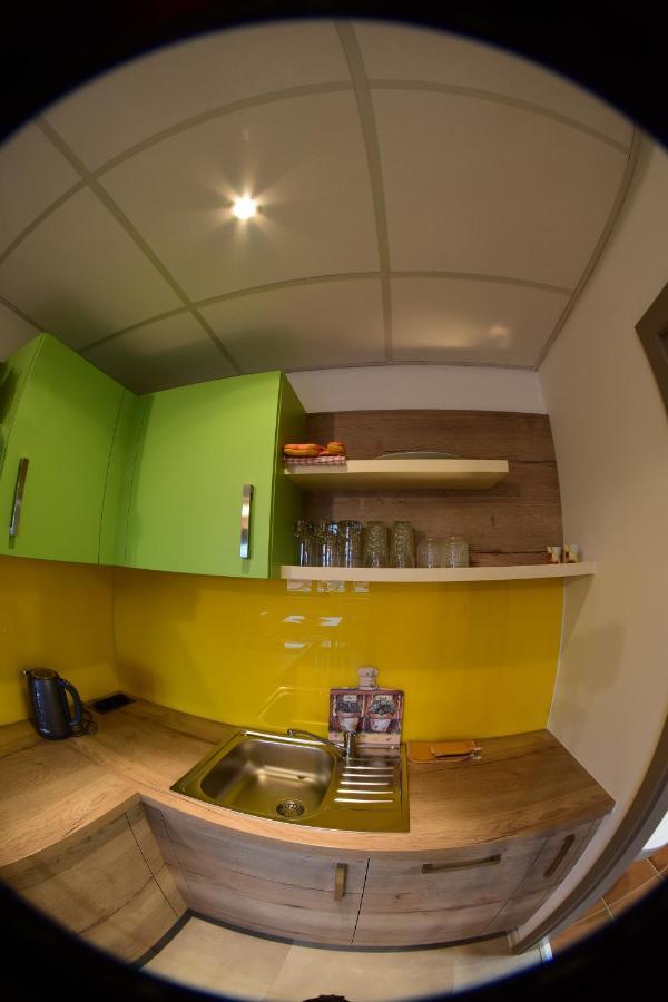 Element Bed & Breakfast เชสกี้ครุมลอฟ ภายนอก รูปภาพ